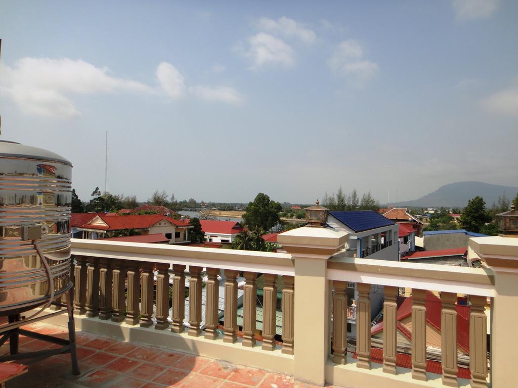 Borey Vatanac Guesthouse Kampot Ngoại thất bức ảnh