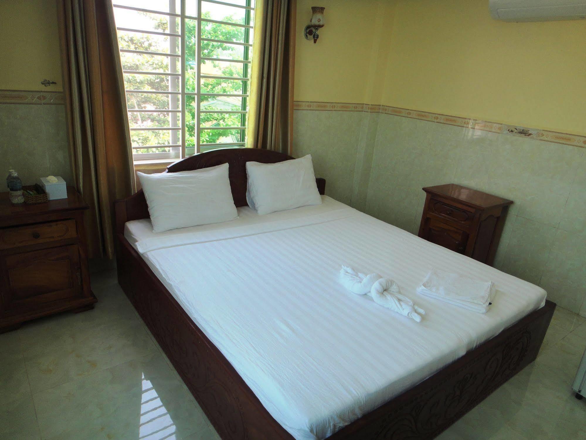 Borey Vatanac Guesthouse Kampot Ngoại thất bức ảnh