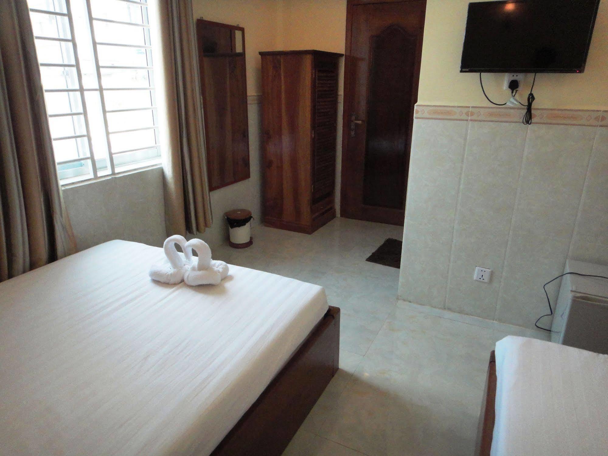 Borey Vatanac Guesthouse Kampot Ngoại thất bức ảnh